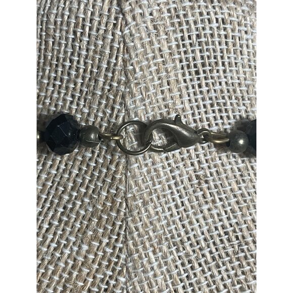 Vintage Style Black Beaded Necklace With Circle Pendant & Lobster Clasp - Picture 5 of 5